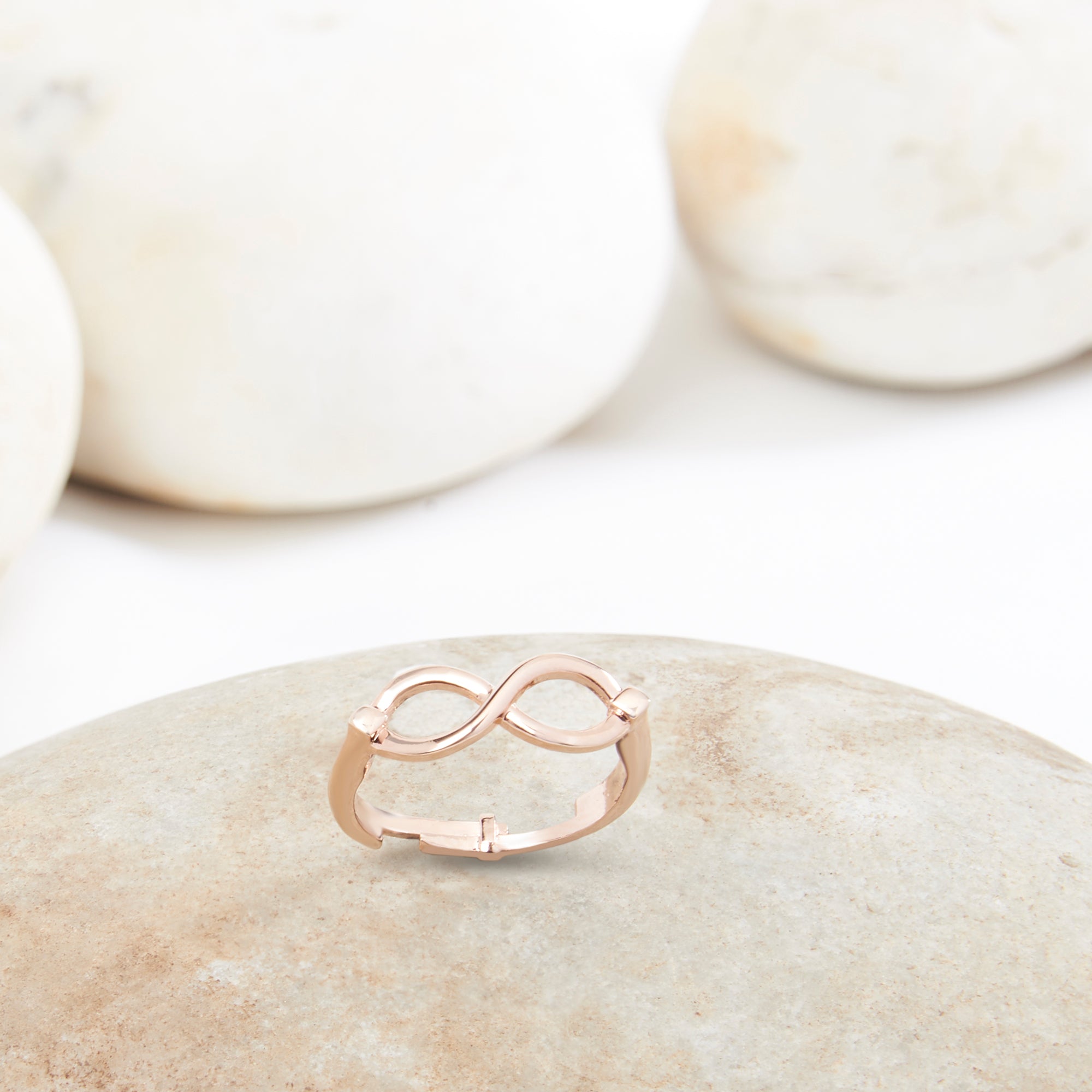 Allure Ring